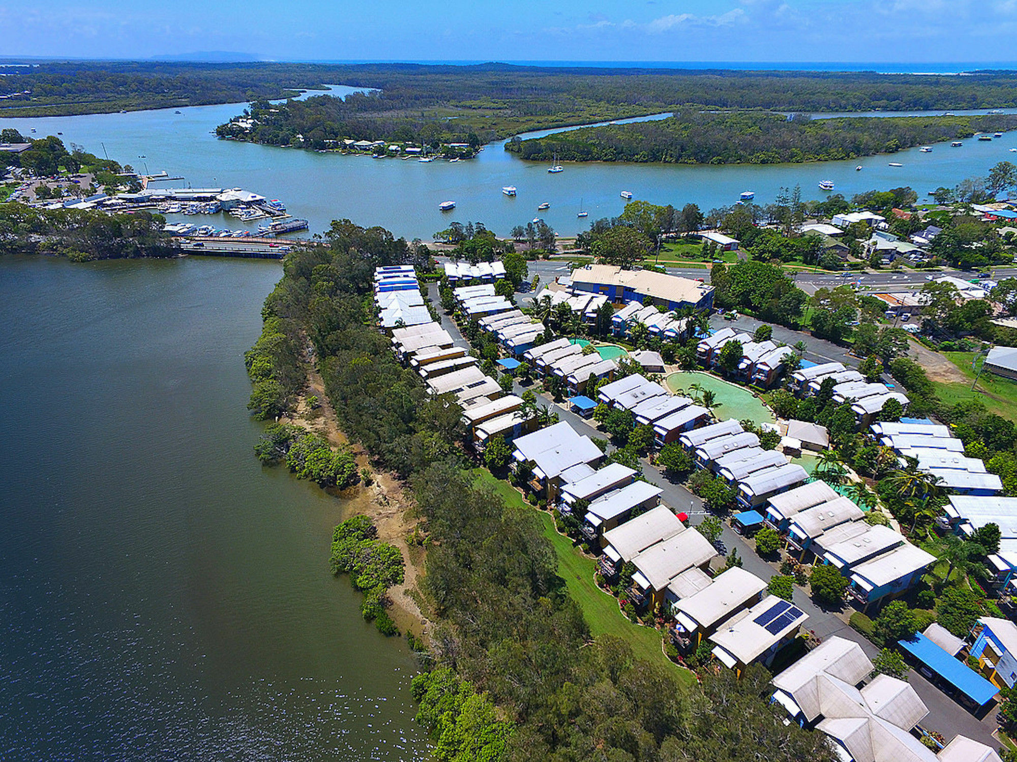 Noosa Lakes Resort Noosaville Bagian luar foto
